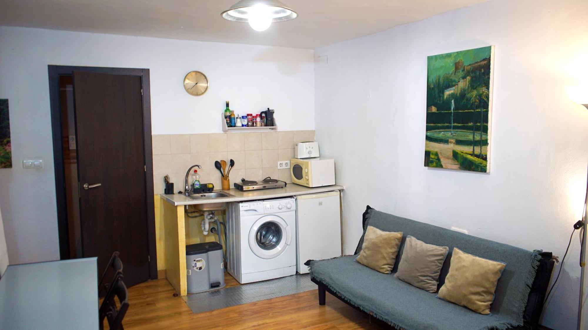 Apartamento Completo Reformado En Arco De Elvira - Centro — Fotos 1